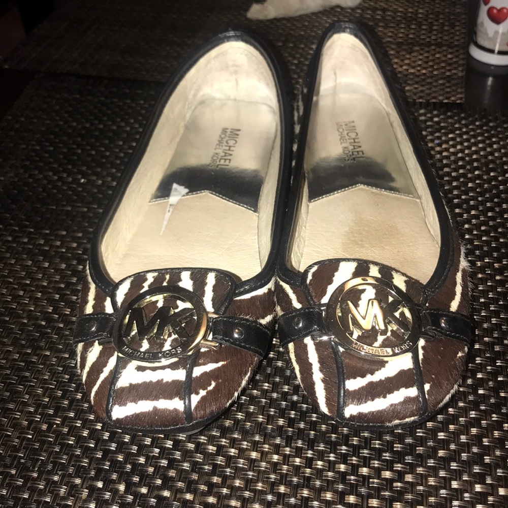 Michael Kors flats